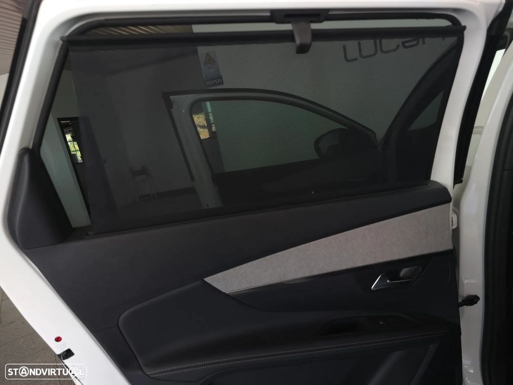 Peugeot 5008 1.5 BlueHDi GT EAT8 - 12