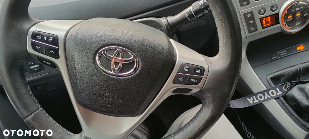 Toyota Verso 1.8 2010 7os - 17