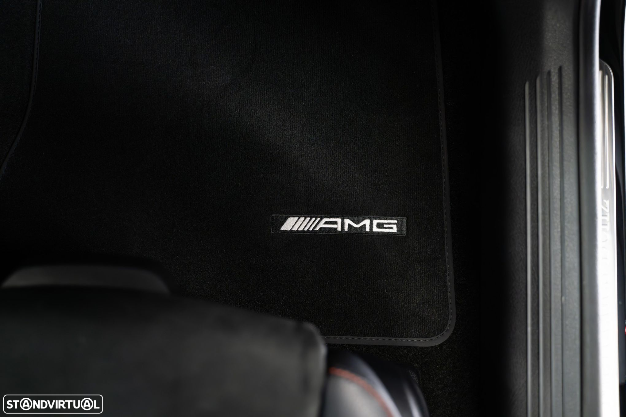 Mercedes-Benz A 250 Limousine e AMG Line - 44