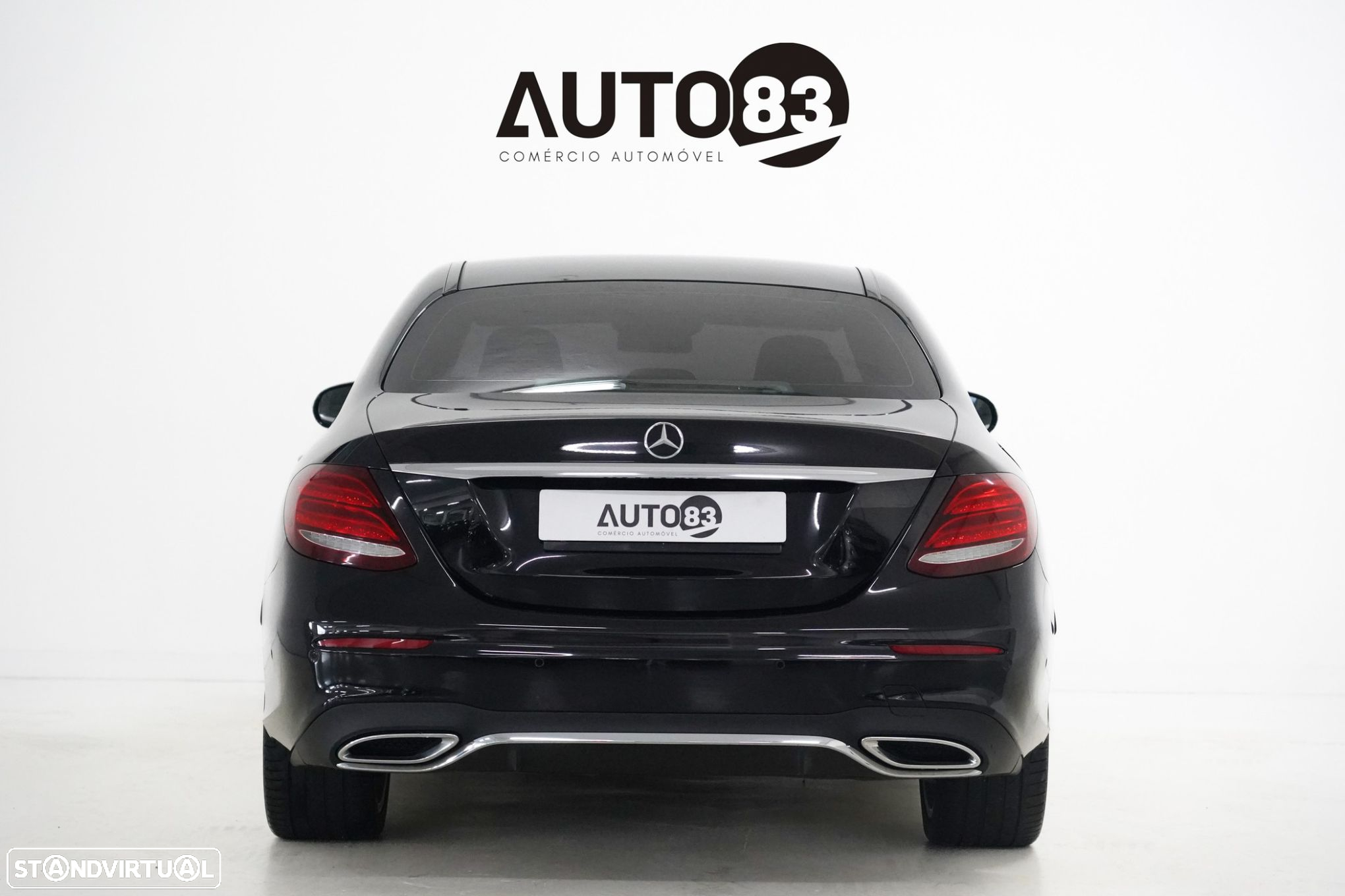 Mercedes-Benz E 220 d AMG Line - 4