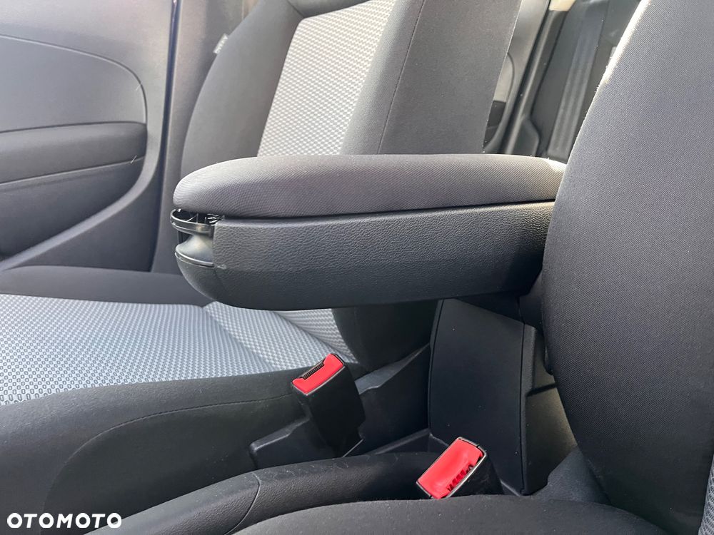 Volkswagen Polo 1.2 Comfortline - 29