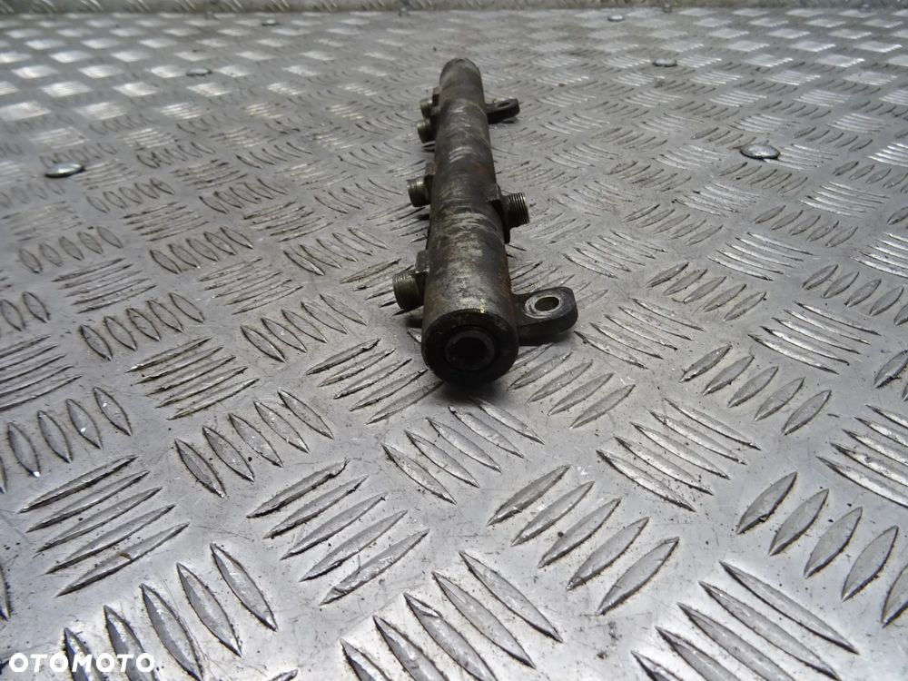 BMW X1 E84 LIFT 12-15 18I LISTWA WTRYSKOWA 5801386699 - 4