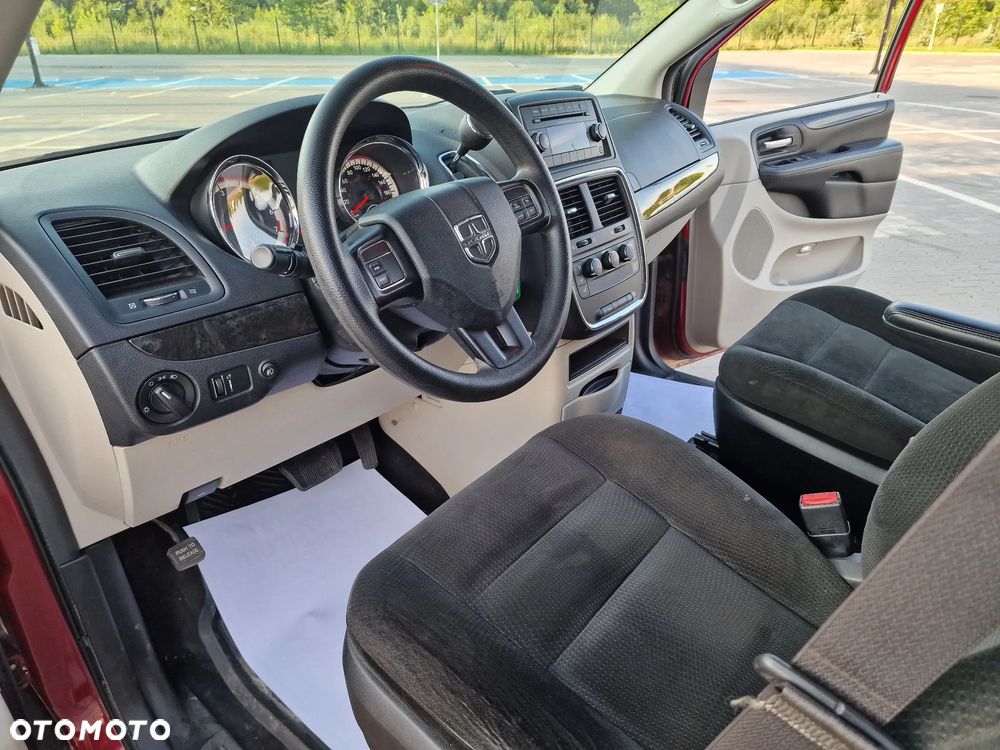 Dodge Grand Caravan 3.6 Express - 5