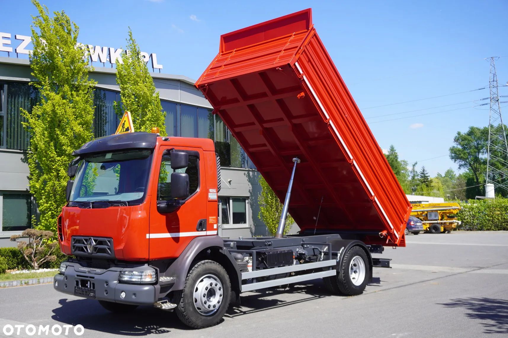 Renault D14 / 18,000 km!!! / Wywrotka 3-stronna - 1
