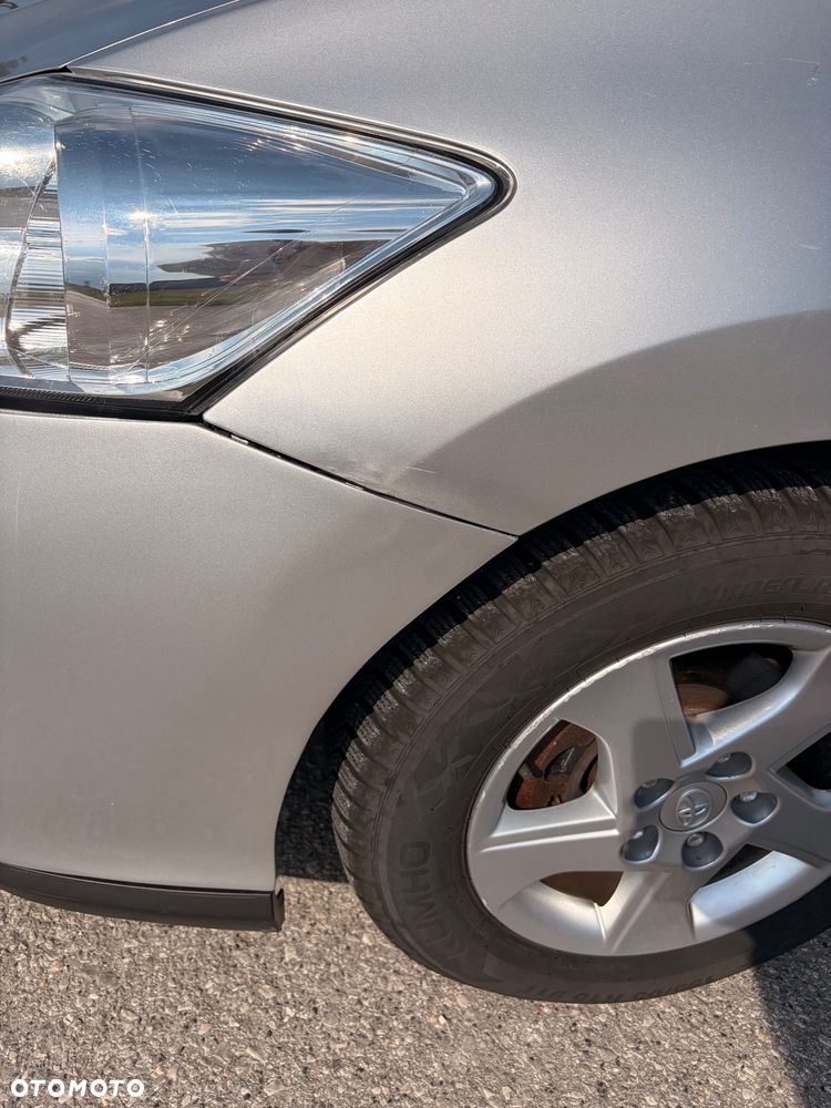 Toyota Auris - 9