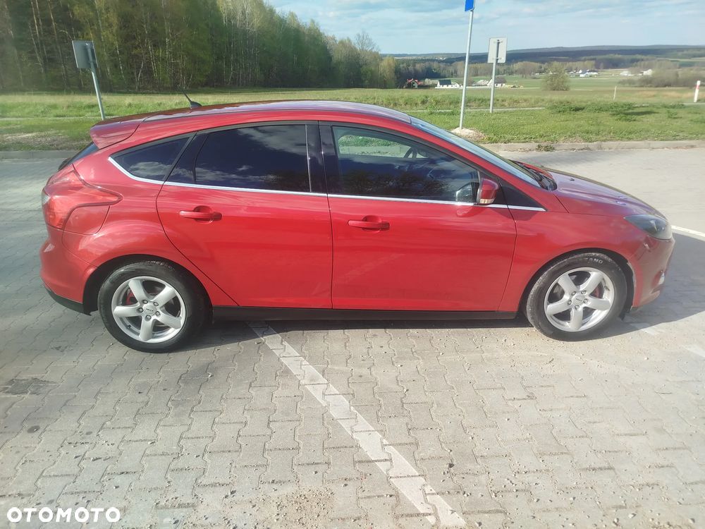 Ford Focus 1.6 TDCi DPF Titanium - 8