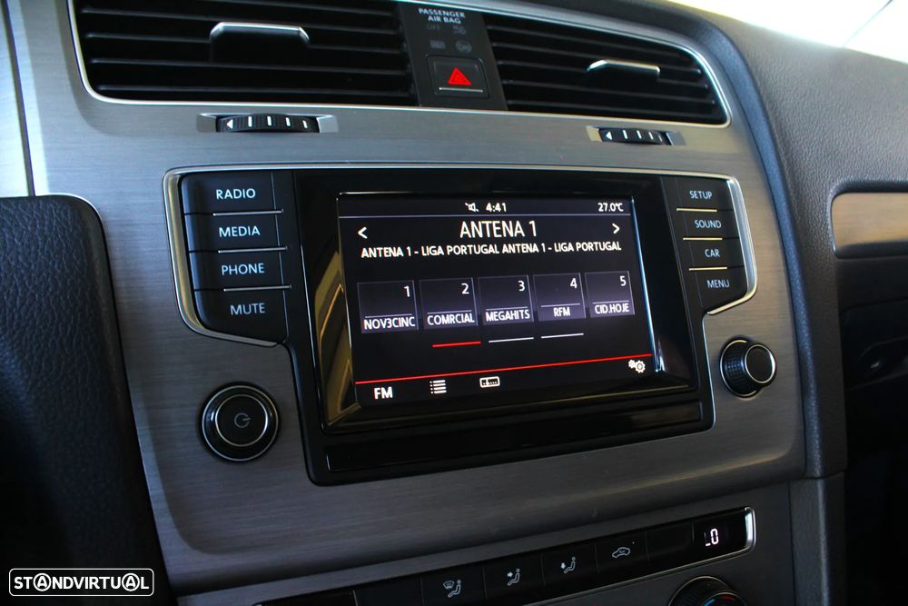VW Golf Variant 1.6 TDi Sportline DSG - 45