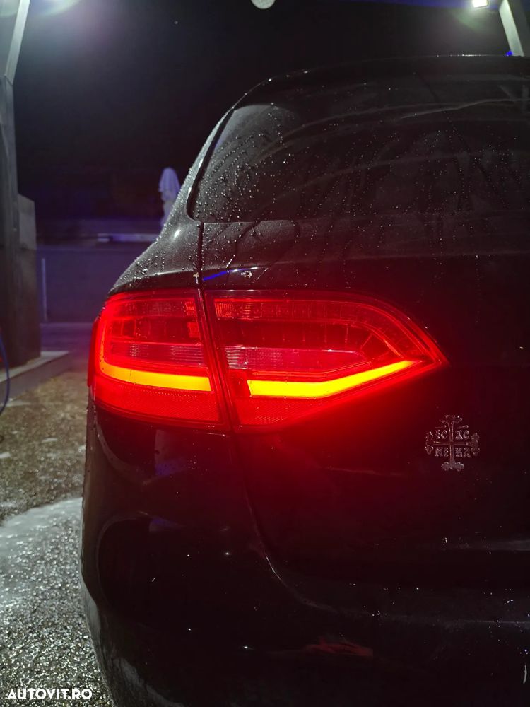 Audi A4 Avant 2.0 TDI Multitronic - 7