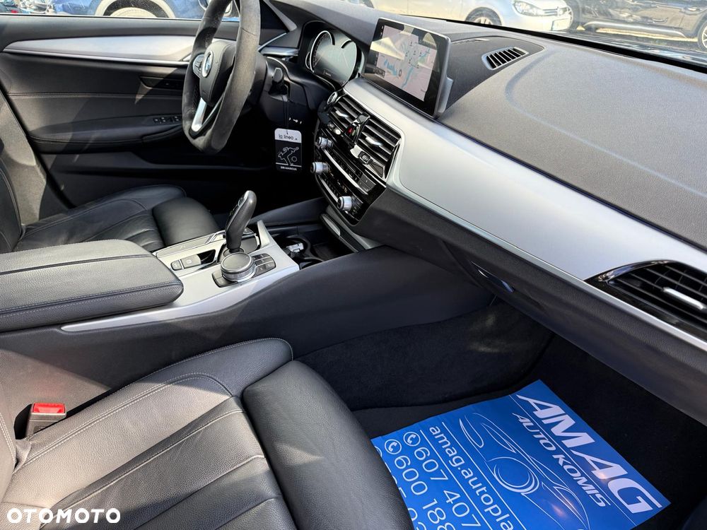 BMW Seria 5 520d - 16