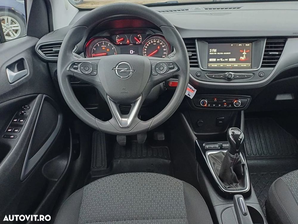 Opel Crossland - 12