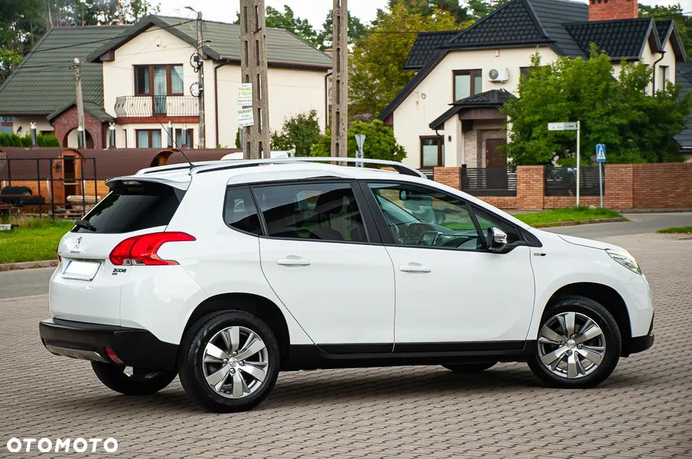 Peugeot 2008 e-HDi FAP 92 STOP & START Business-Line - 16