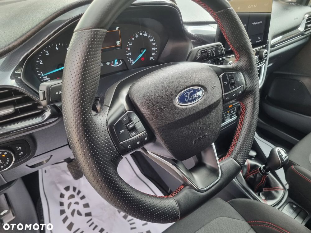 Ford Fiesta - 17