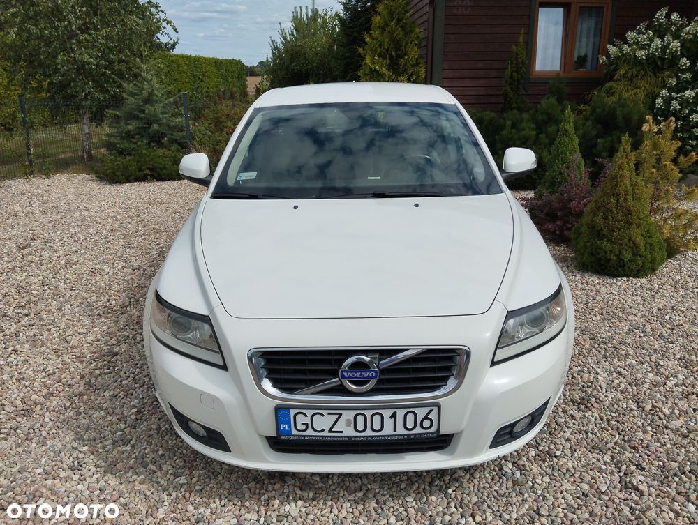 Volvo V50 - 1