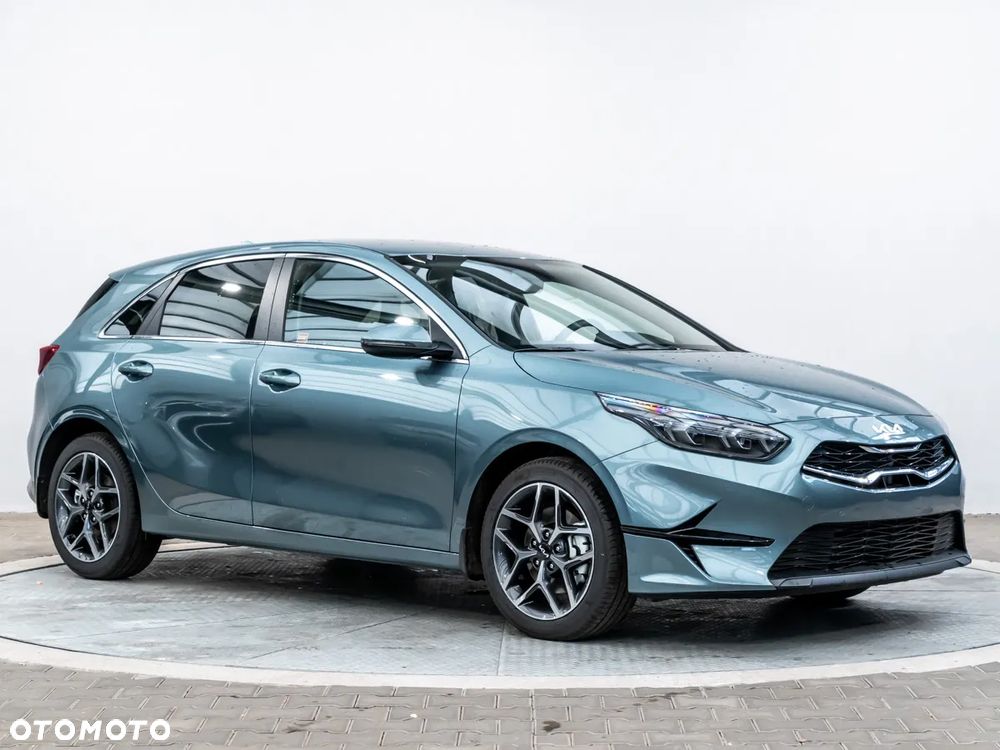 Kia Ceed 1.5 T-GDI Tribute DCT - 10