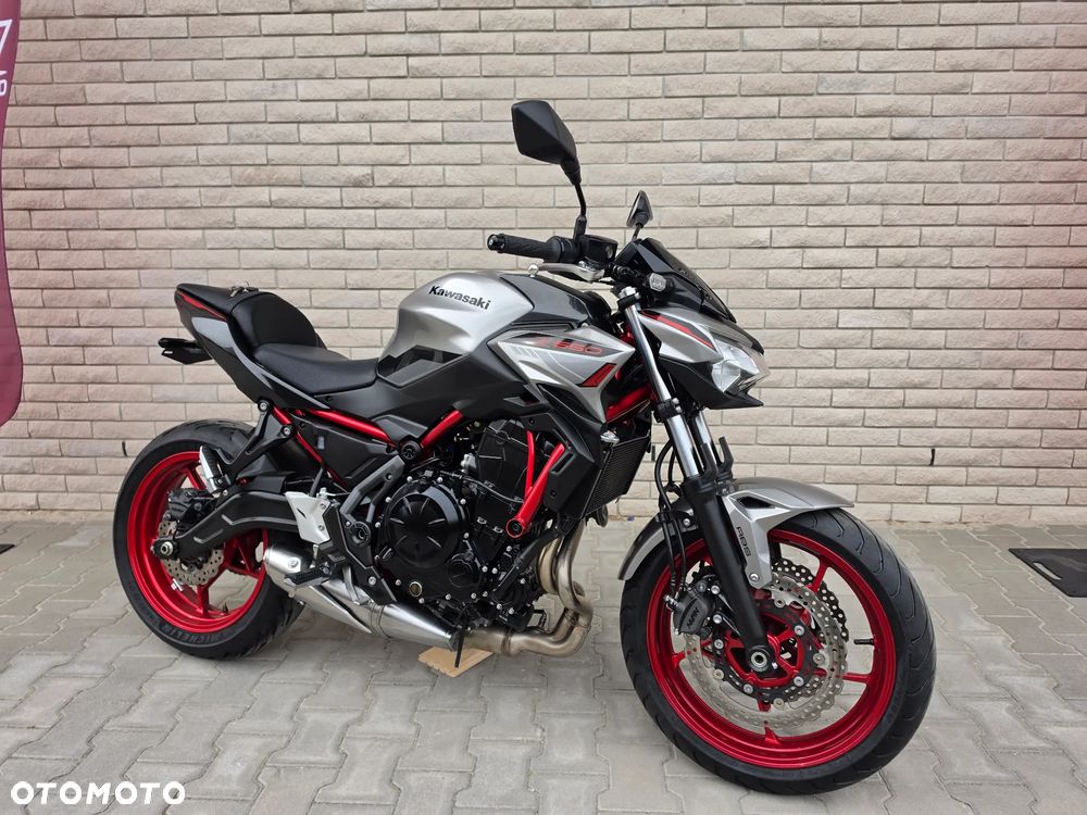 Kawasaki Z 650 - 7