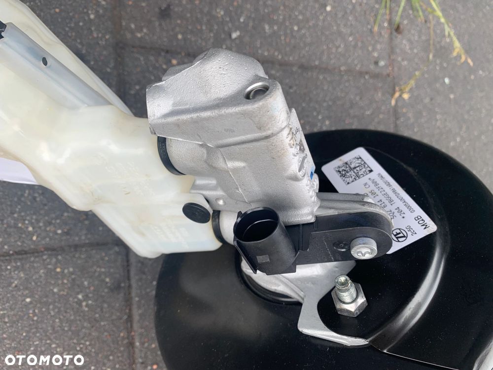 SERWO POMPA HAMULCOWA AUDI Q2 81A 5Q2614105CN - 5