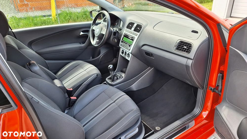 Volkswagen Polo - 15