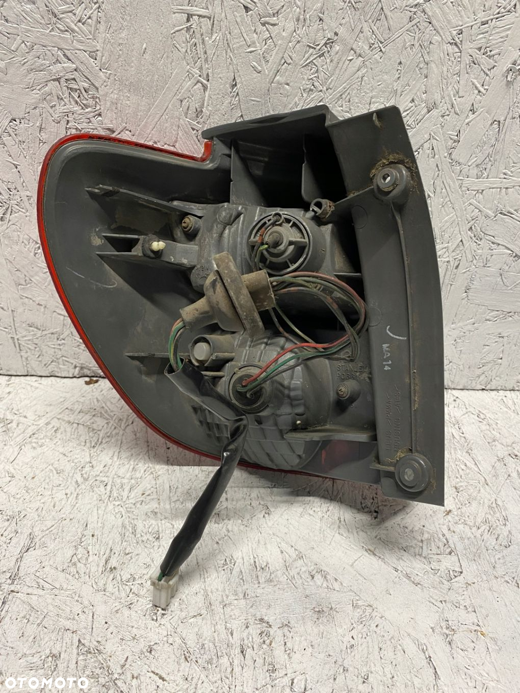 Mazda 626 lift kombi lampa prawa tył tylna - 5