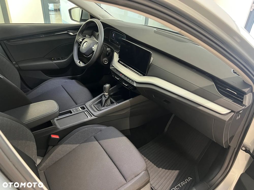 Skoda Octavia 1.5 TSI Essence - 10