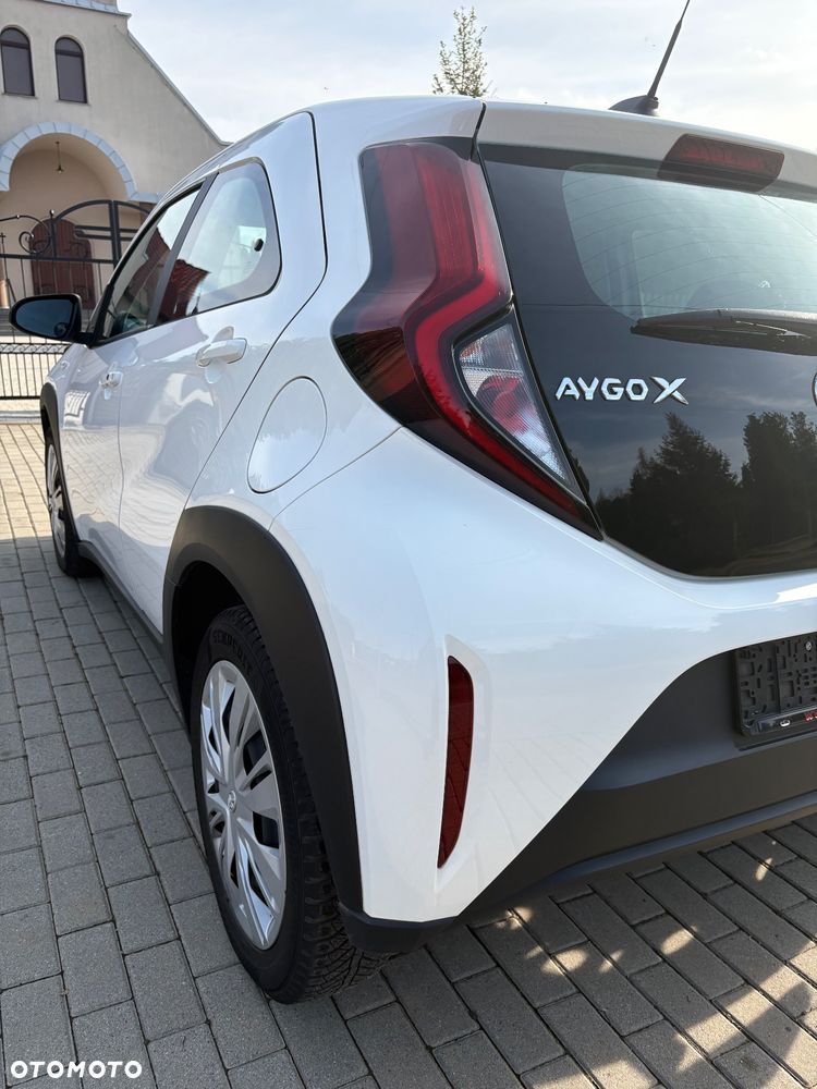 Toyota Aygo X Air Limited - 11