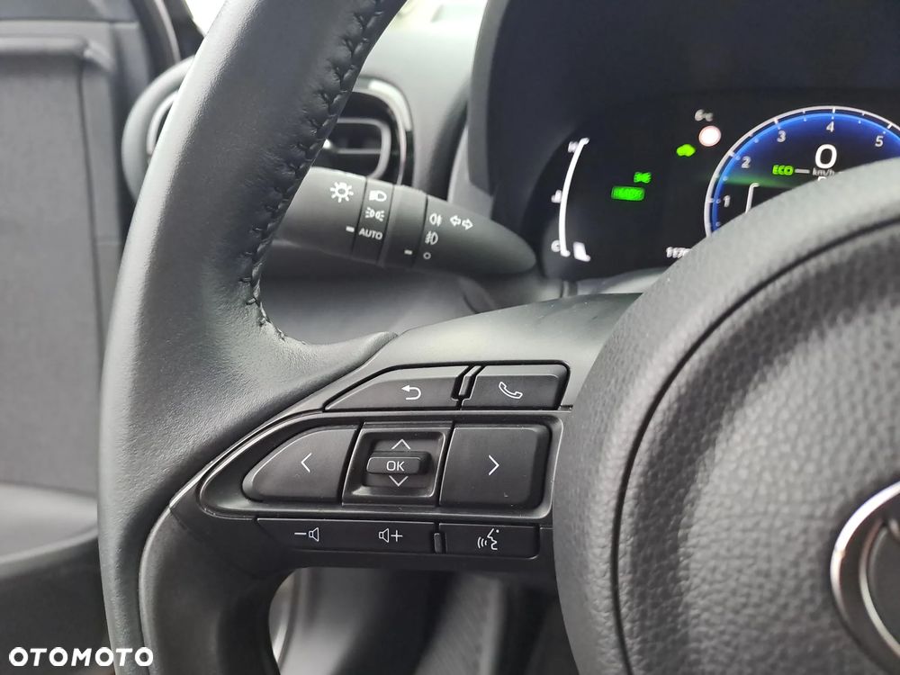 Toyota Yaris Cross Hybrid 1.5 Comfort - 23