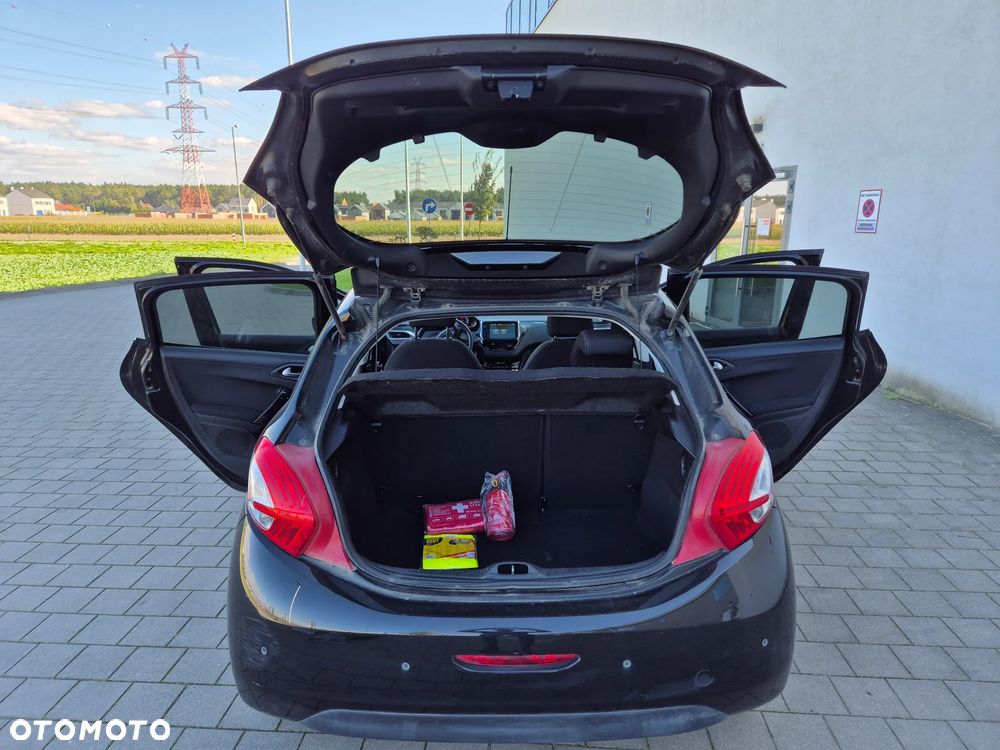 Peugeot 208 1.2 PureTech Active - 15