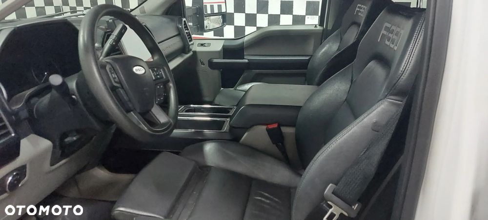 Ford F350 - 32