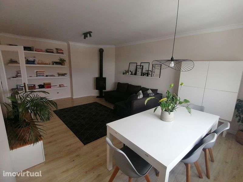 Vende Apartamento T2 Renovado - São Marcos - Grande imagem: 2/12