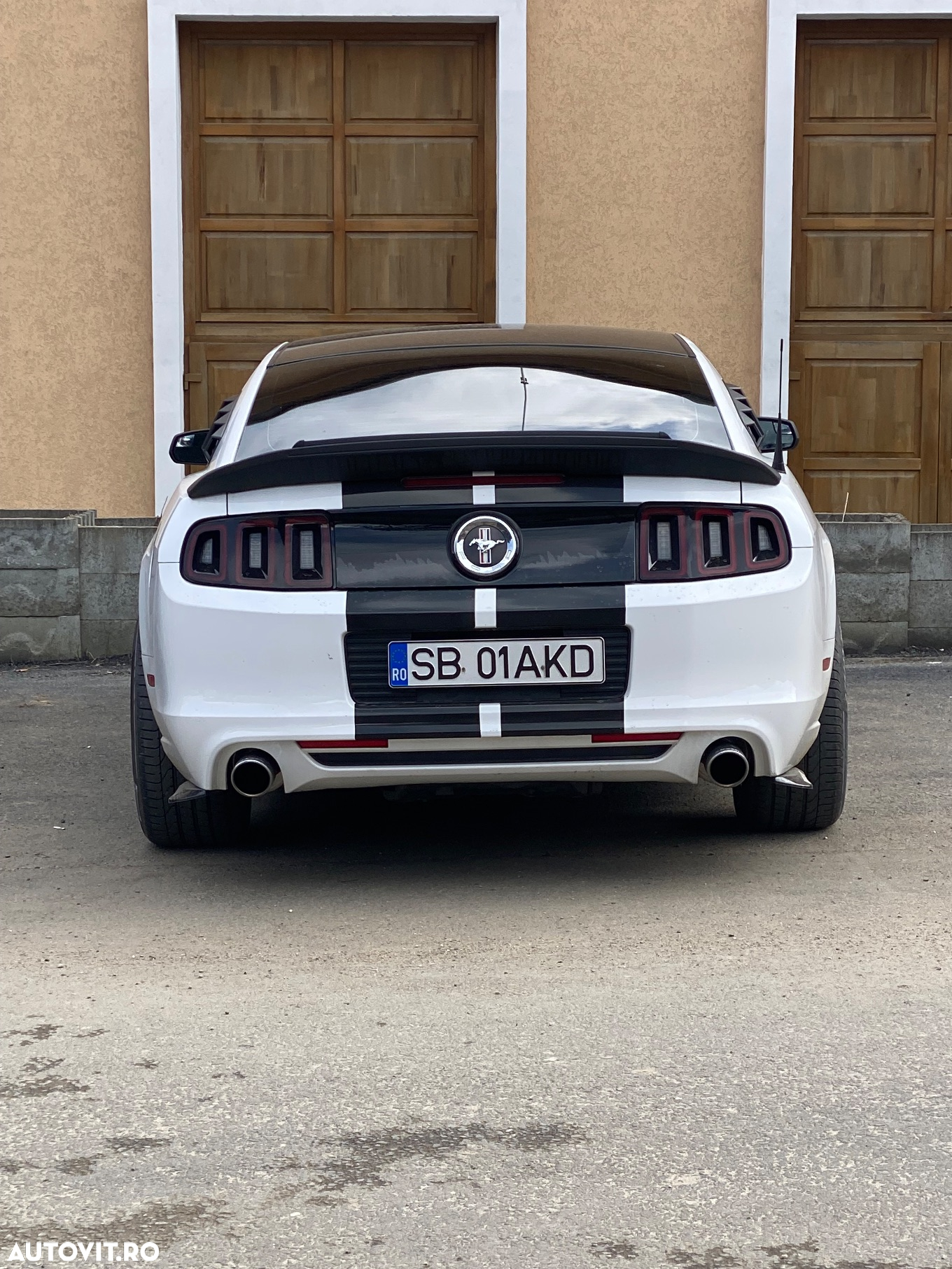 Ford Mustang - 5