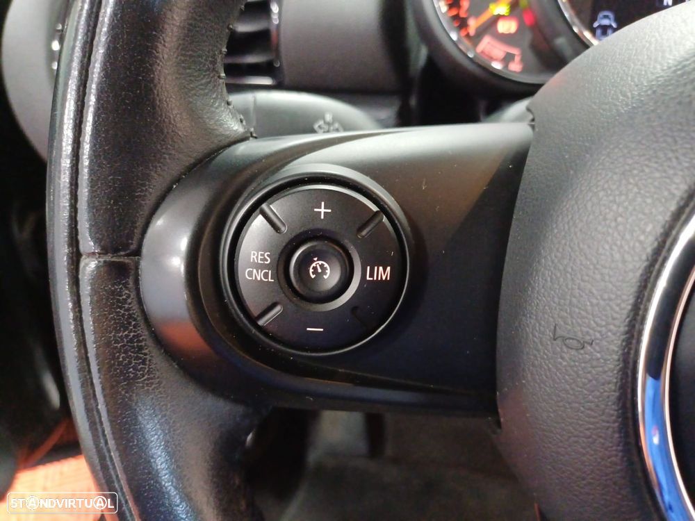 MINI Clubman One - 15