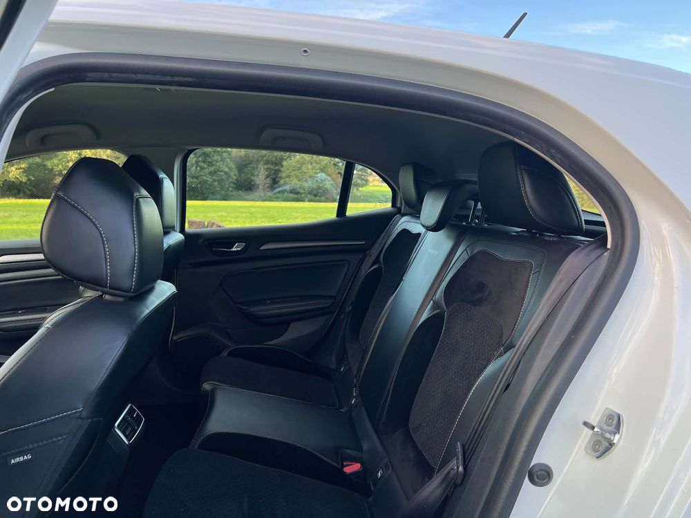 Renault Megane 1.5 Blue dCi Intens - 20