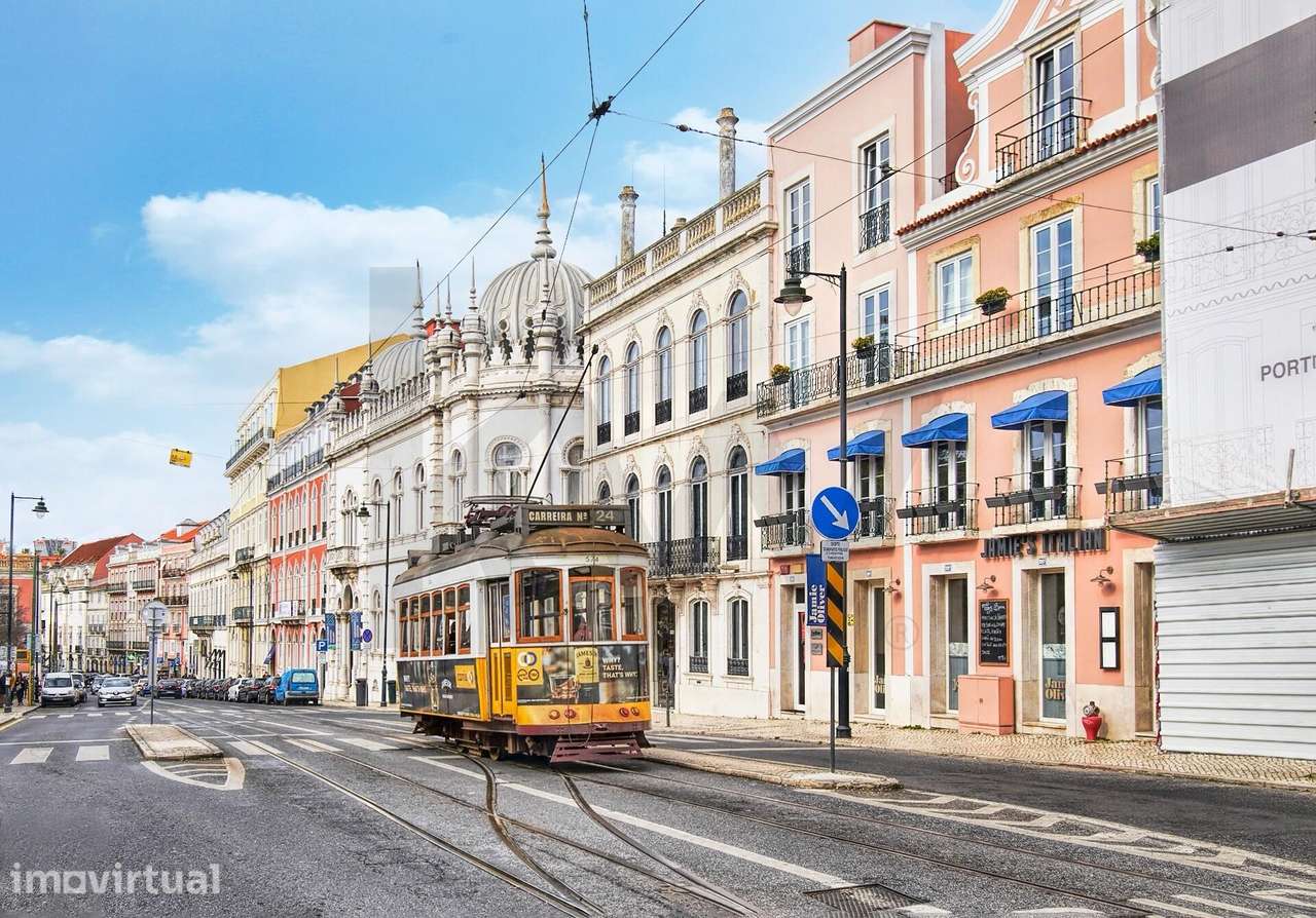 Lisboa, Estúdio para remodelar com projeto aprovado junto ao Príncipe - Grande imagem: 5/8