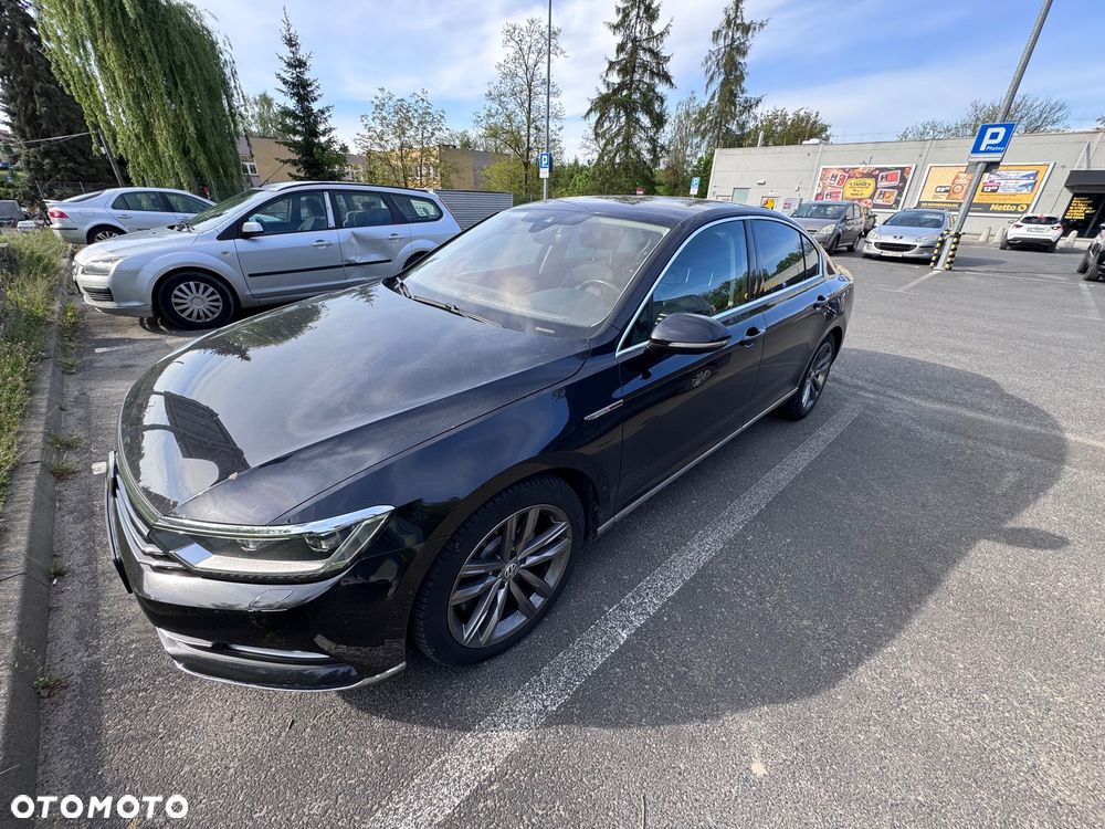 Volkswagen Passat 2.0 TDI Bi-Turbo BMT 4Mot Highline DSG - 9