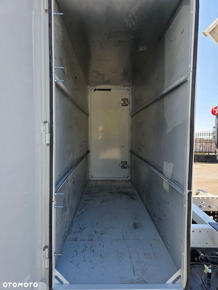 Mitsubishi Canter Fuso 3C15 wywrotka - 8