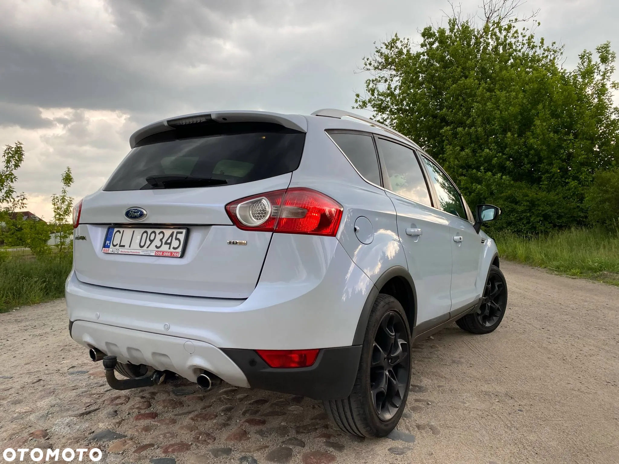 Ford Kuga 2.0 TDCi Titanium - 27