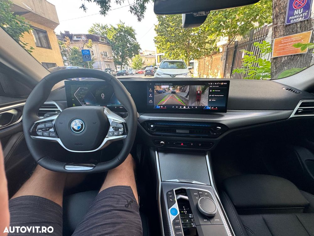 BMW i4 - 2