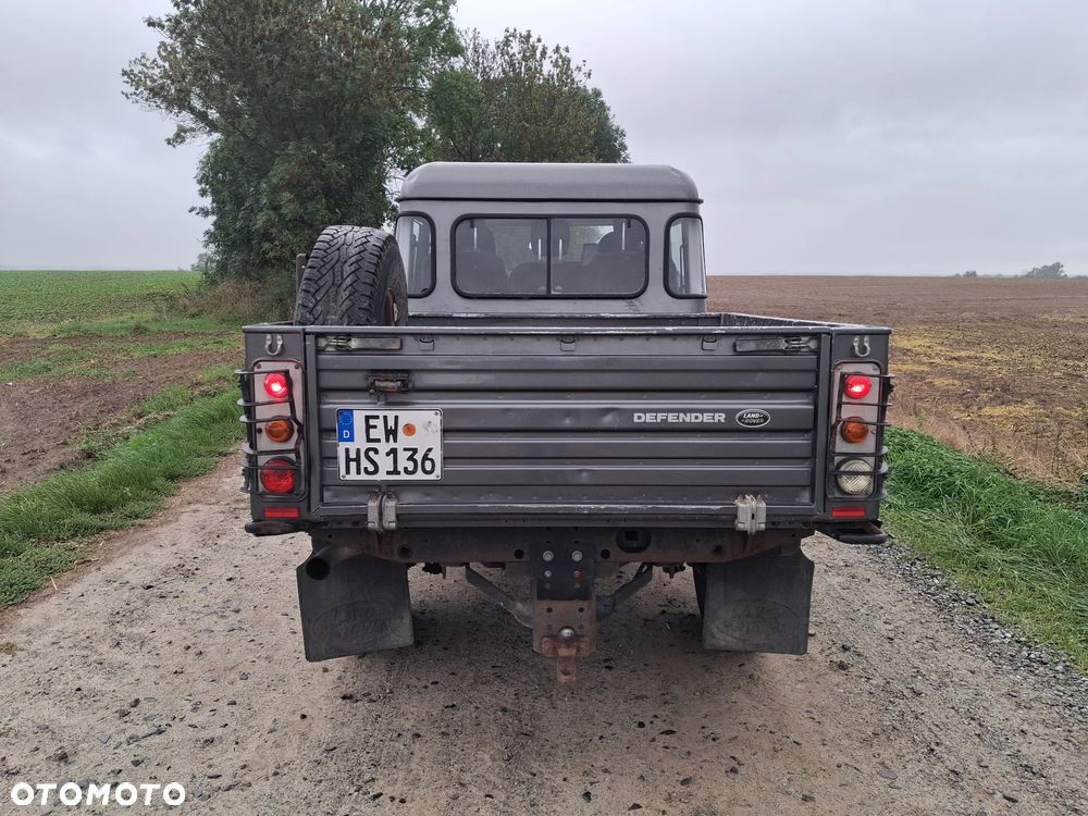 Land Rover Defender - 5