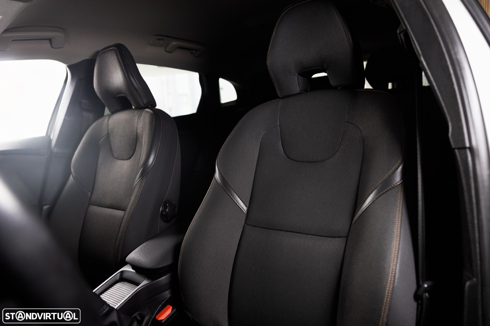 Volvo V40 Cross Country 2.0 D2 Plus - 14