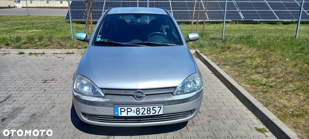 Opel Corsa 1.2 16V - 9