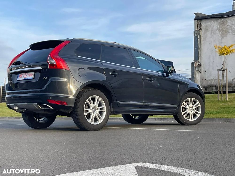 Volvo XC 60 D4 Geartronic Momentum - 21