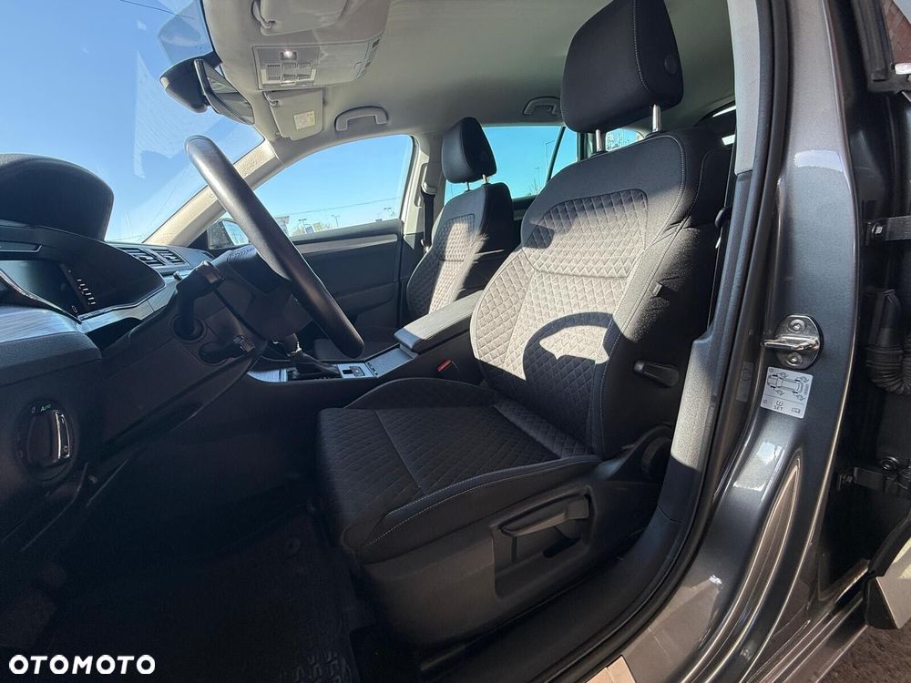 Skoda Superb 2.0 TSI Ambition DSG - 10