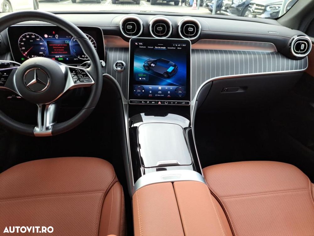 Mercedes-Benz GLC 300 e 4MATIC PHEV - 10
