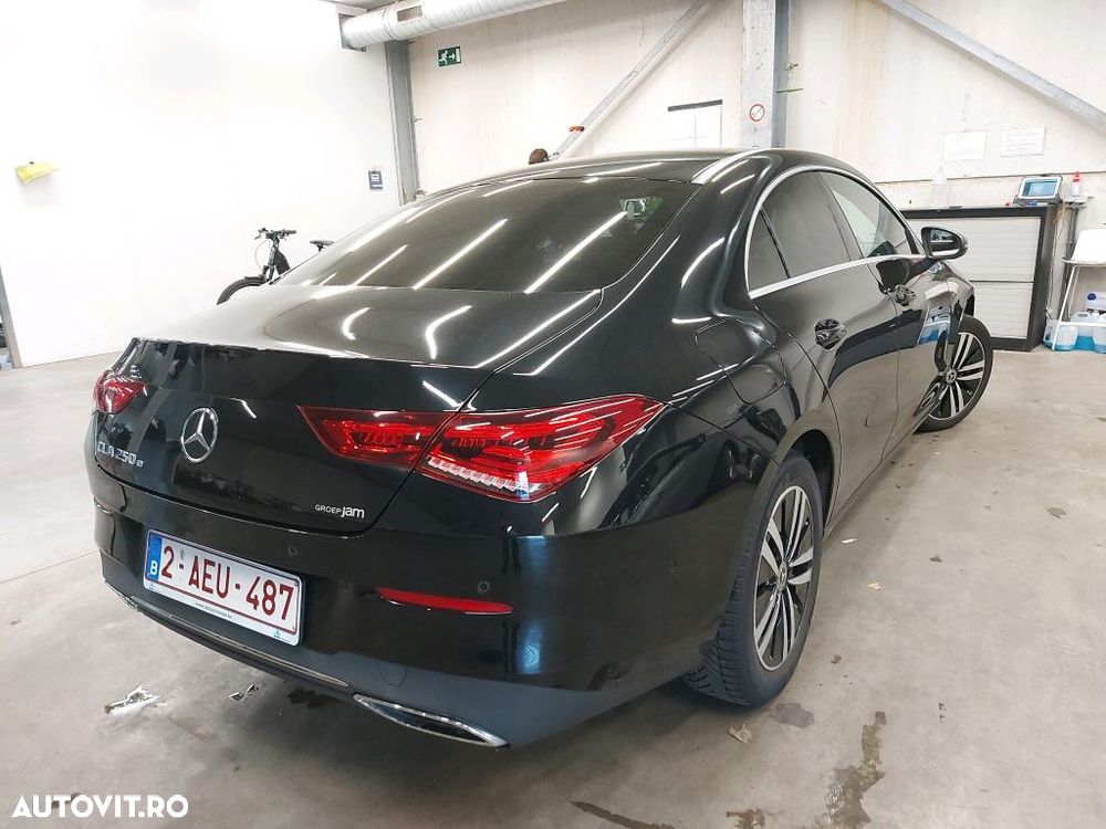 Mercedes-Benz CLA 250 - 2