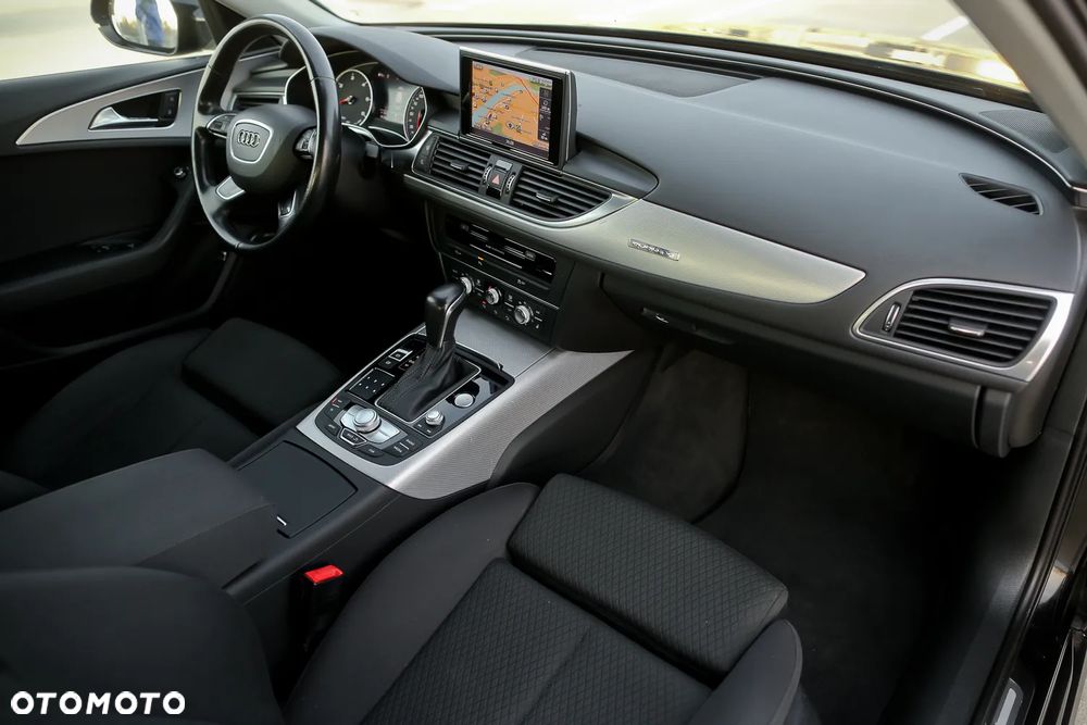 Audi A6 Avant 2.0 TDI quattro S tronic - 26