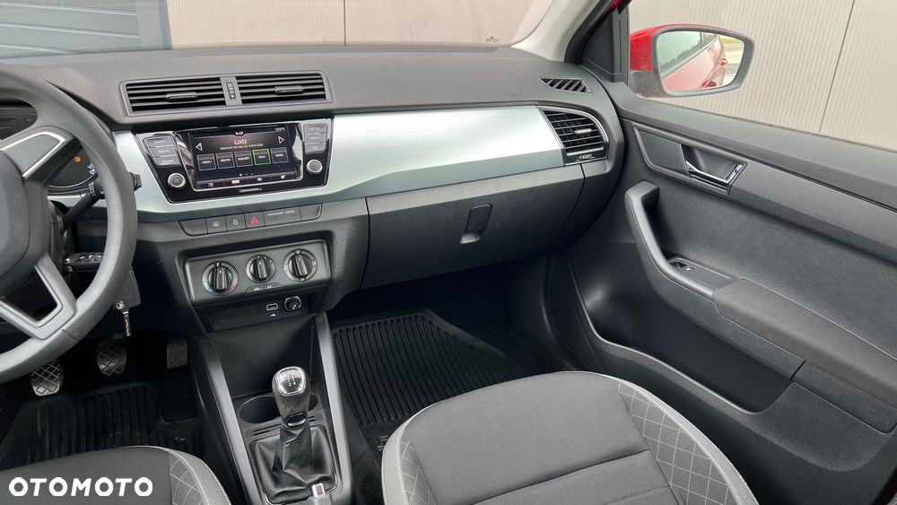 Skoda Fabia 1.0 TSI Ambition - 11