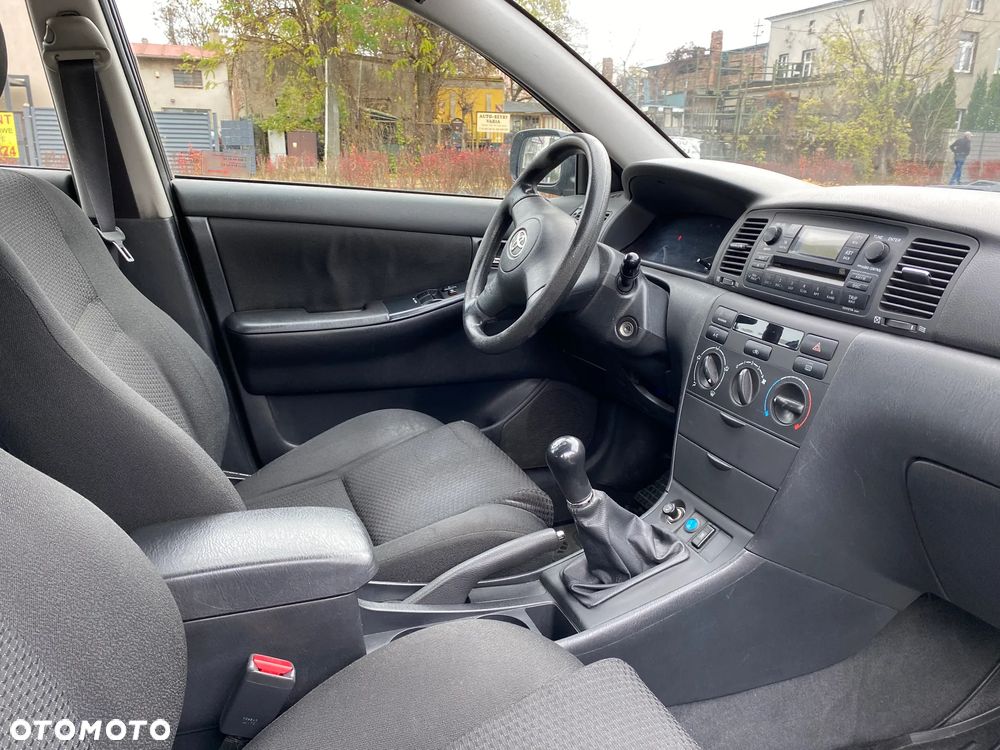 Toyota Corolla 1.4 D-4D Luna - 10