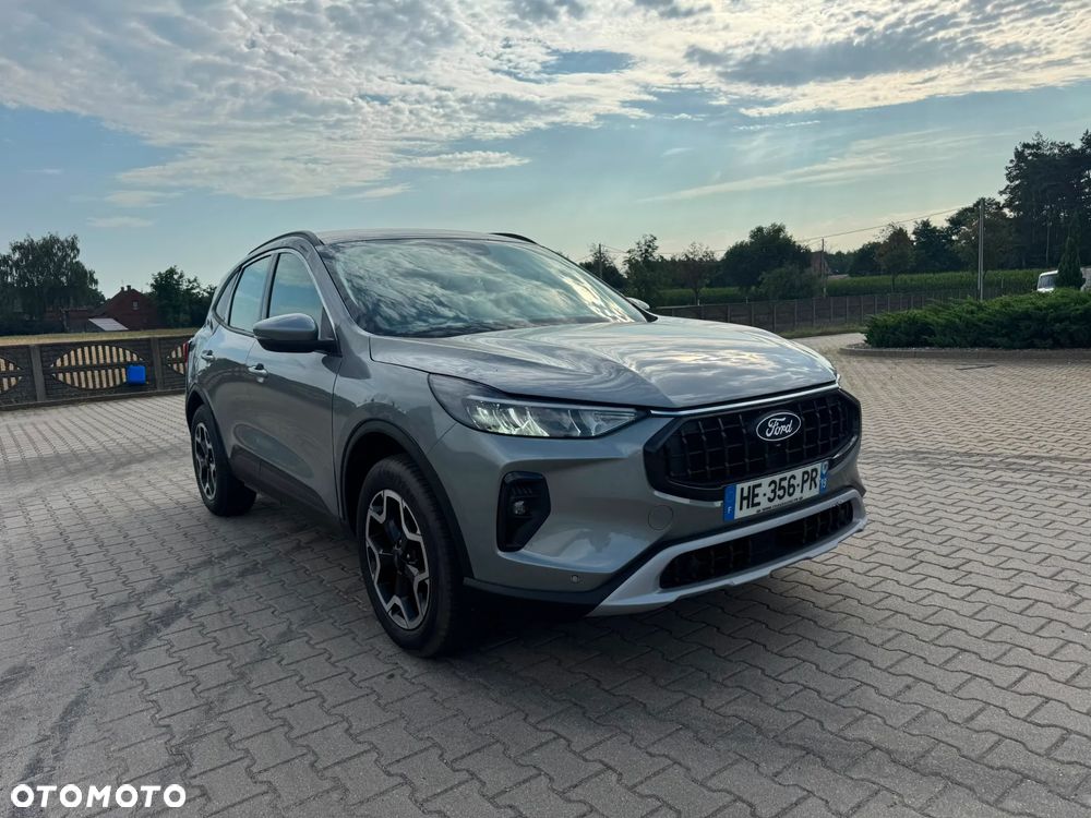 Ford Kuga 2.5 Duratec FHEV ACTIVE - 2