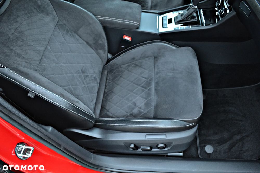 Skoda Superb 2.0 TDI 4x4 DSG Sportline - 30