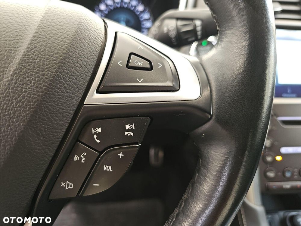 Ford Mondeo 2.0 EcoBlue Vignale - 17