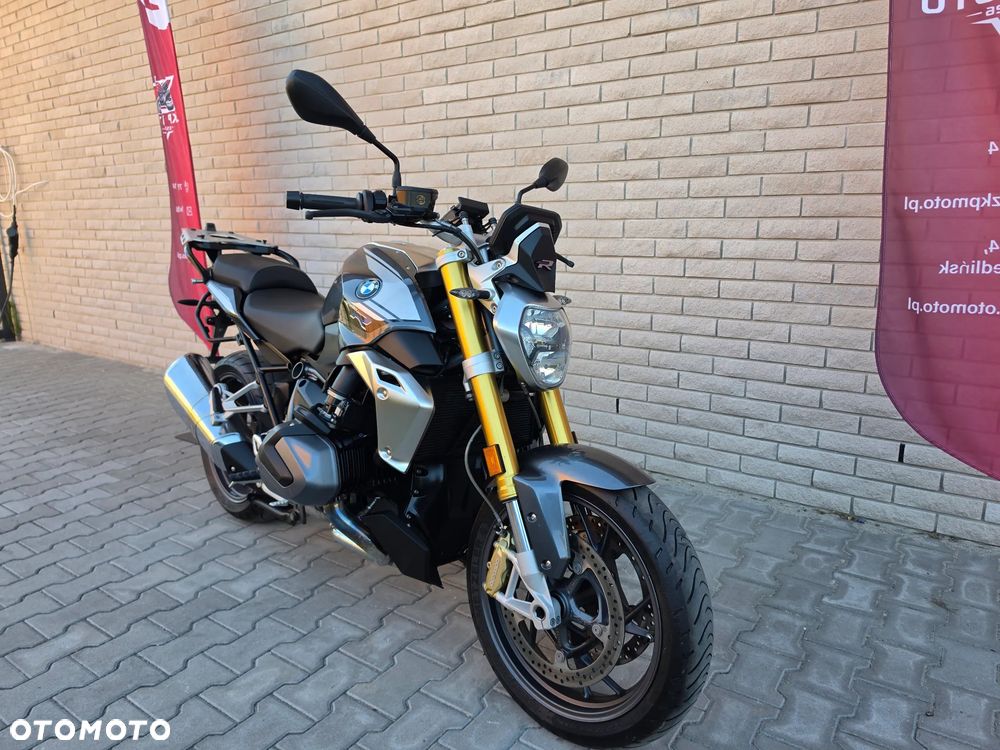 BMW R - 2